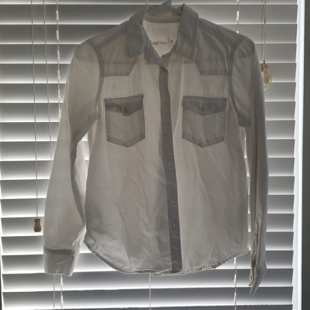 Long sleeve button down